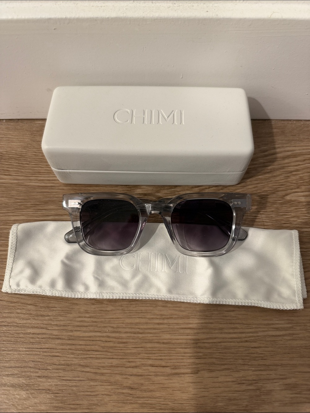 CHIMI Clear Frame Sunglasses with Gradient Lenses